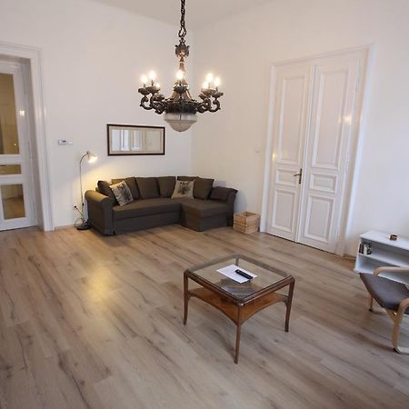 Sissy Apartment Budapest Eksteriør billede