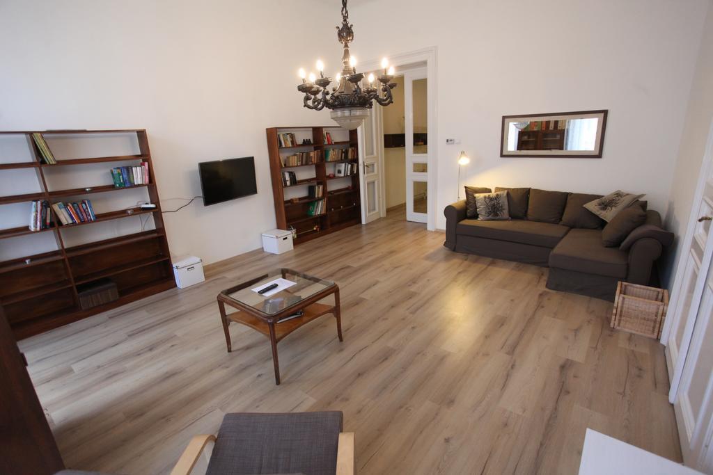 Sissy Apartment Budapest Eksteriør billede