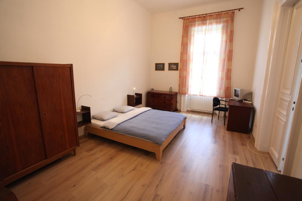 Sissy Apartment Budapest Eksteriør billede